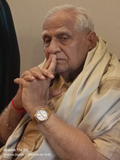 श्री सोमाभाई भारत देश के नागरिक के रूप में एक आम आदमी के रूप में अपना जीवन जी रहे थे।